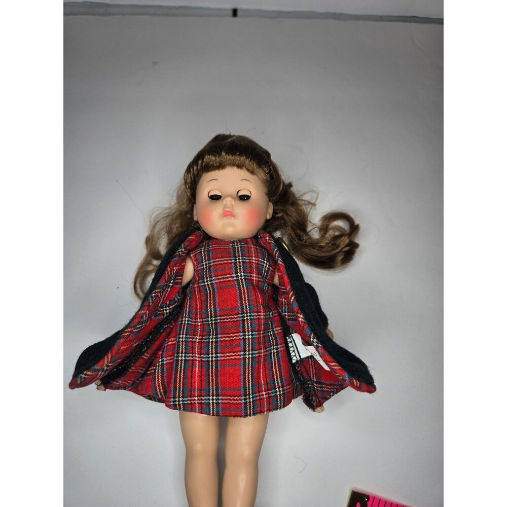 Vogue Doll Company Ginny for President 2000 incomplete 8 inches
